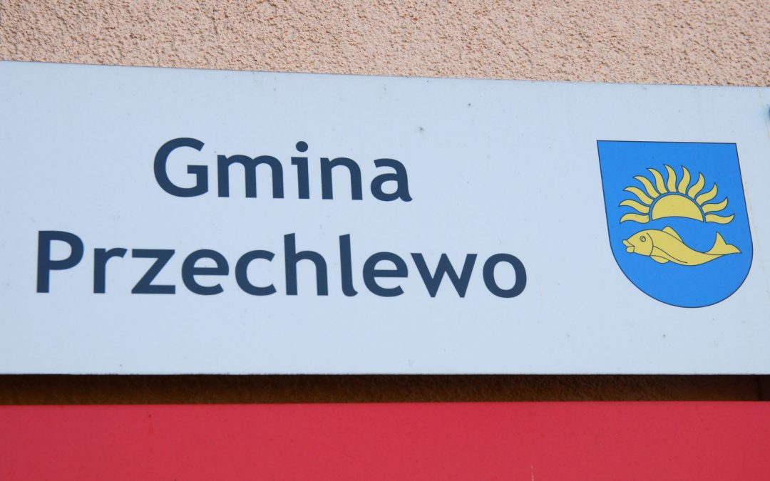 NIEBEZPIECZNY AZBEST ZNIKA Z NASZYCH DACHÓW