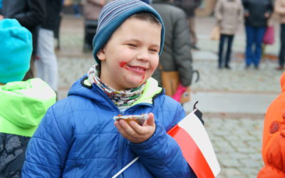 SŁODKOŚCI NA DZIEŃ NIEPODLEGŁOŚCI W CZŁUCHOWIE [GALERIA]