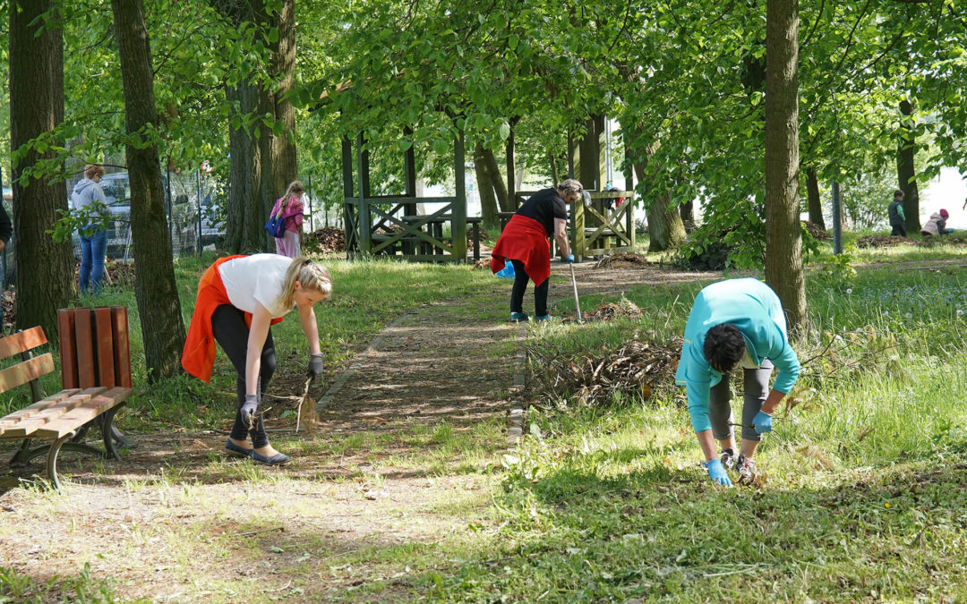 MIESZKAŃCU – UPORZĄDKUJ TEREN PRZY SWOJEJ POSESJI