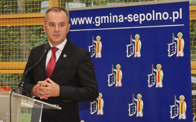 ABSOLUTORIUM UDZIELONE JEDNOGŁOŚNIE
