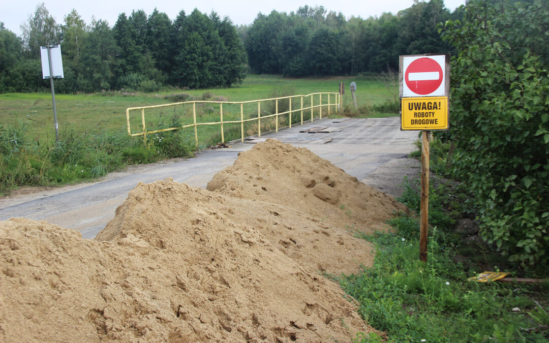 RUSZYŁ REMONT MOSTU W TOBOLE