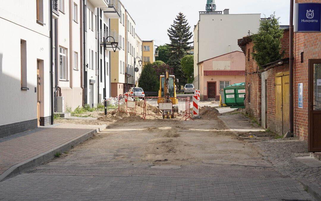 RUSZAJĄ PRACE NA ULICY STAJENNEJ