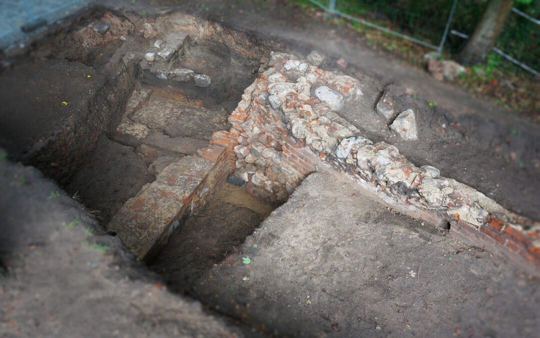 BADANIA ARCHEOLOGICZNE W CZŁUCHOWIE – CO ZNALEZIONO?