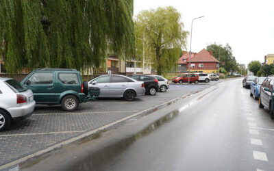 SĄ NOWE MIEJSCA PARKINGOWE W CZŁUCHOWIE