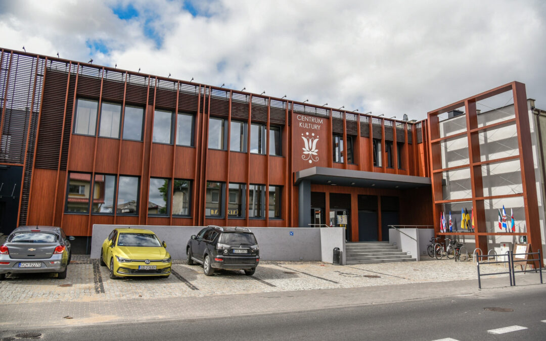 PRZEBUDOWA CENTRUM KULTURY I BIBLIOTEKI W BRUSACH ZAKOŃCZONA