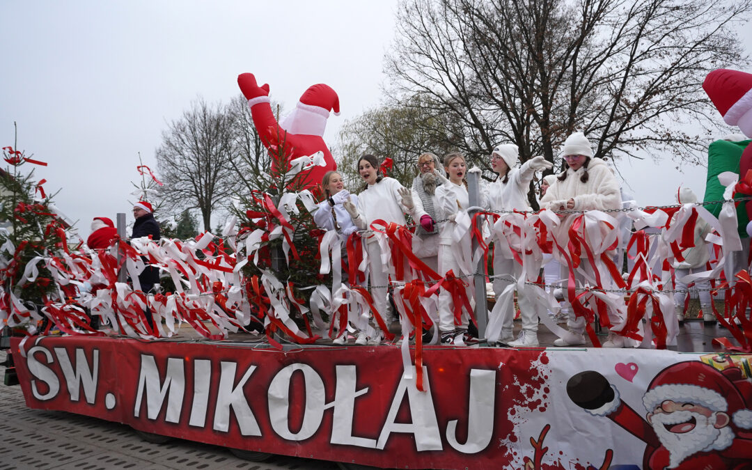 ŚWIĘTY MIKOŁAJ W PRZECHLEWIE [TELEEXPRESS]