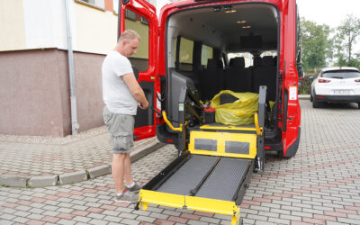 CENTRUM USŁUG SPOŁECZNYCH DO DYSPOZYCJI MIESZKAŃCÓW