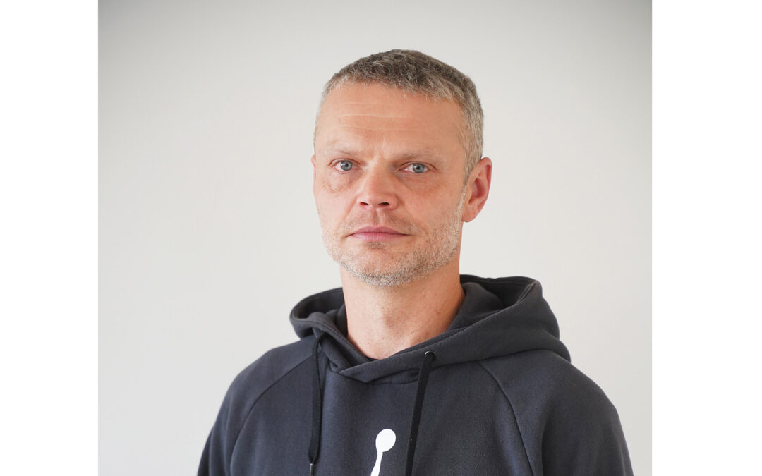 RZECZENICKI ARTYSTA – RAPUJE O SWOJEJ MIEJSCOWOŚCI