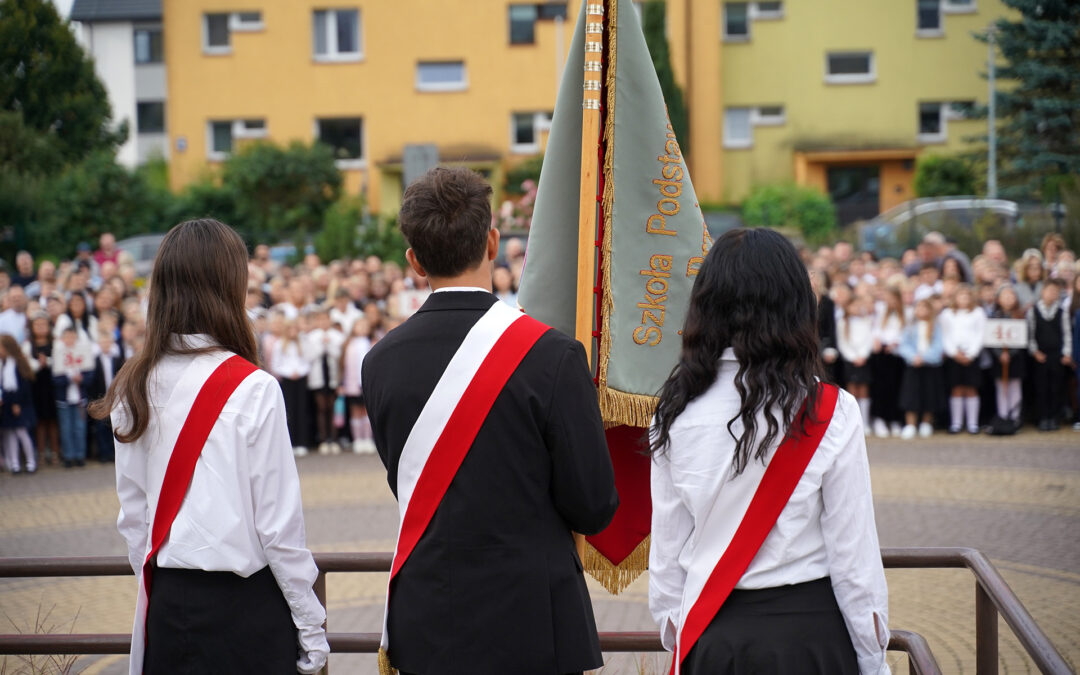 ROZPOCZĄŁ SIĘ NOWY ROK SZKOLNY