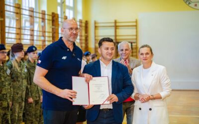 CZŁUCHÓW WŚRÓD BENEFICJENTÓW PROGRAMU „SZATNIA NA MEDAL”